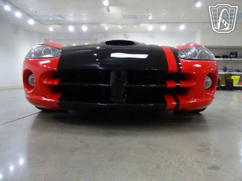 2003 Dodge Viper SRT-10