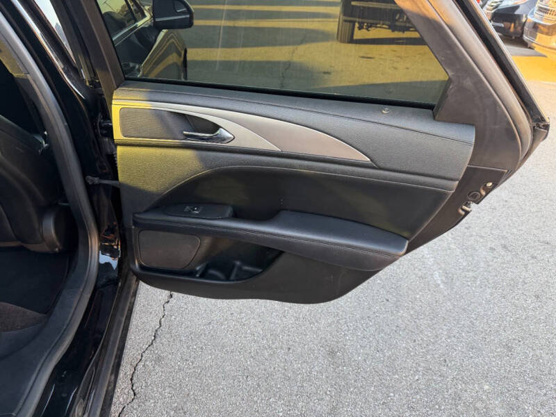 2017 Lincoln MKZ Premiere