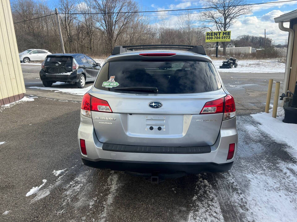 2013 Subaru Outback for sale at BNM AUTO GROUP in GIRARD, OH