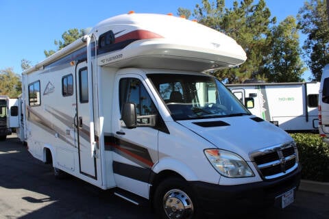 2010 Fleetwood Quest 24L-3.0 Diesel