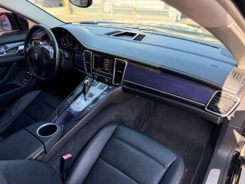 2012 Porsche Panamera