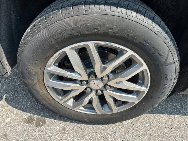 2018 GMC Acadia SLE-2