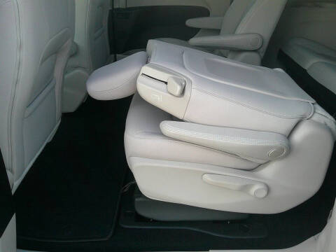 2017 Chrysler Pacifica Hybrid Touring Plus