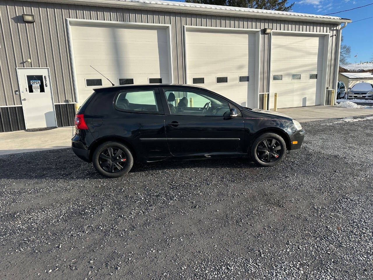 2007 Volkswagen Rabbit for sale at PEAK VIEW MOTORS in Mount Crawford, VA