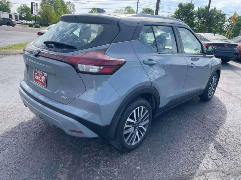 2023 Nissan Kicks SV