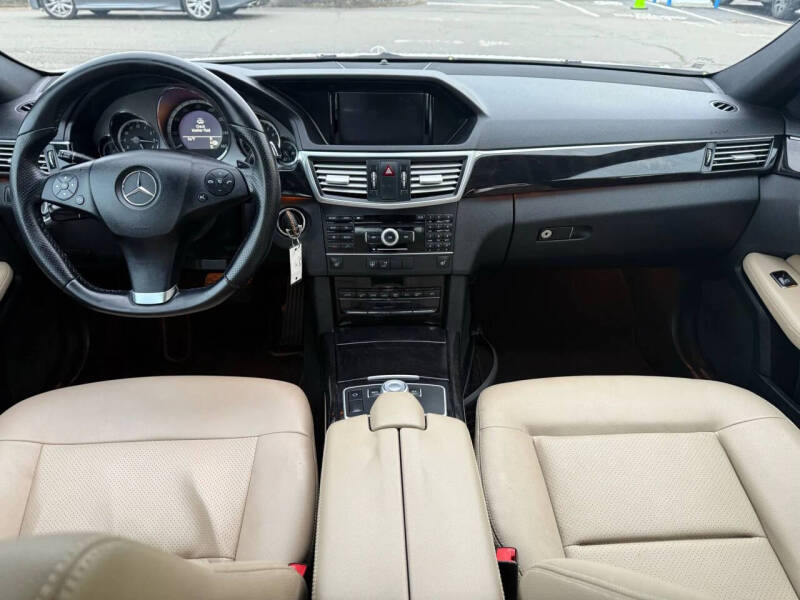 2011 Mercedes-Benz E-Class