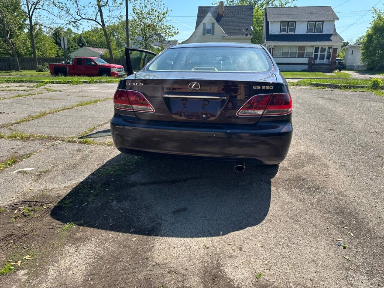 2005 Lexus ES 330 for sale at SRL SAHER in Lorain, OH