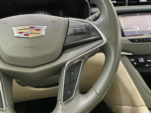 2018 Cadillac XT5 Premium Luxury