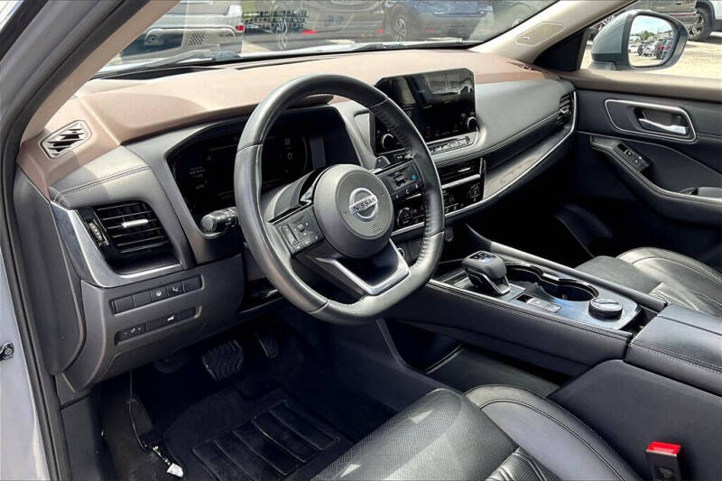 2021 Nissan Rogue Platinum