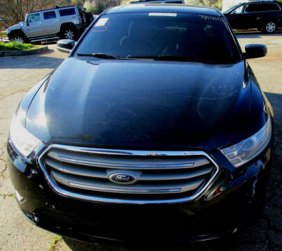 2014 Ford Taurus SE