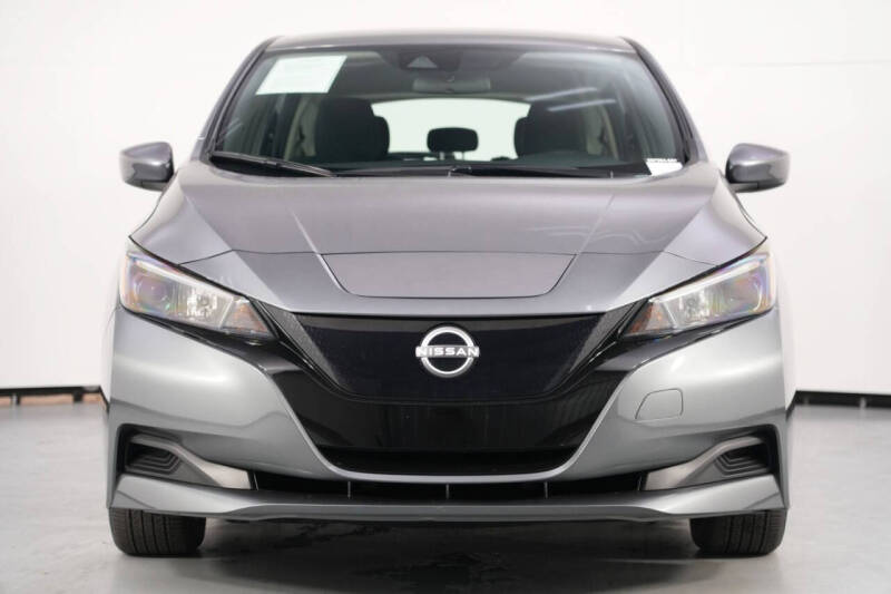 2025 Nissan LEAF S