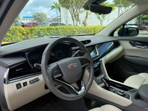 2021 Cadillac XT6 Premium Luxury