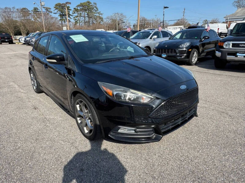 2017 Ford Focus ST