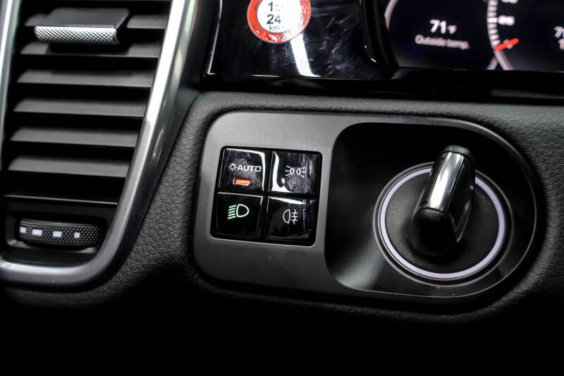 2019 Porsche Cayenne S