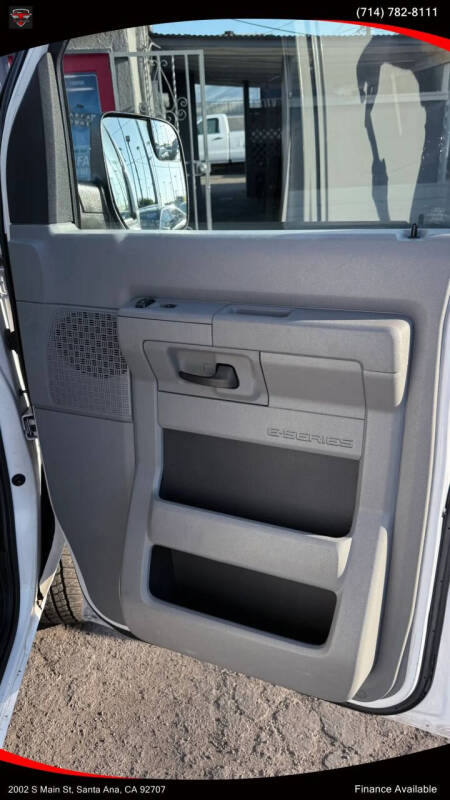 2013 Ford E-Series E-150