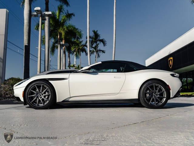 2019 Aston Martin DB11 Volante