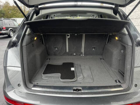 2015 Audi Q5 2.0T quattro Premium Plus