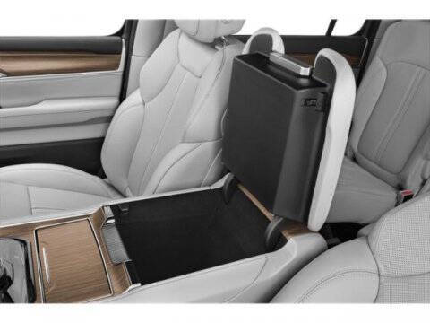 2025 Jeep Wagoneer L Carbide