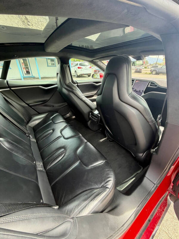 2016 Tesla Model S