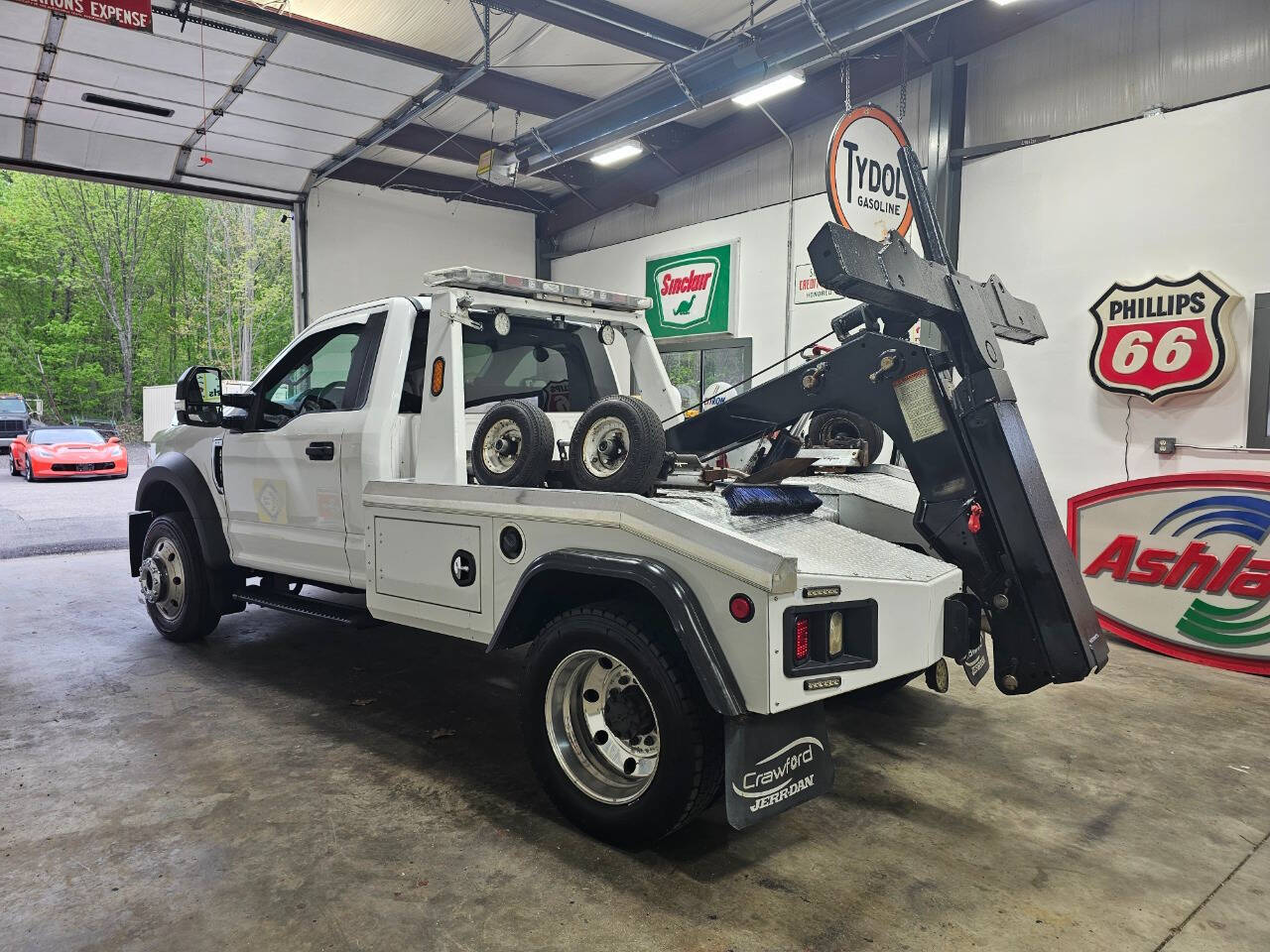 2017 Ford F-450 Super Duty 10