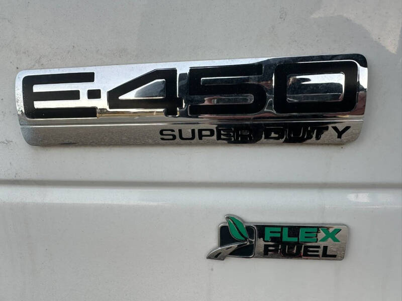 2012 Ford E-Series E-450 SD