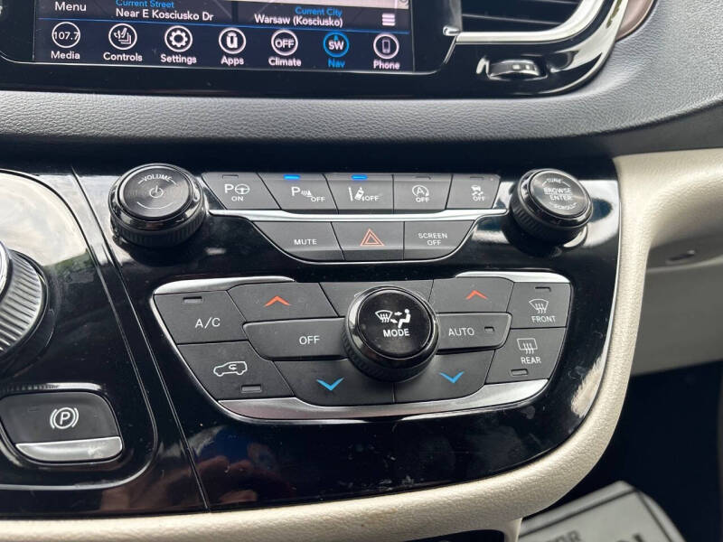 2019 Chrysler Pacifica Touring Plus