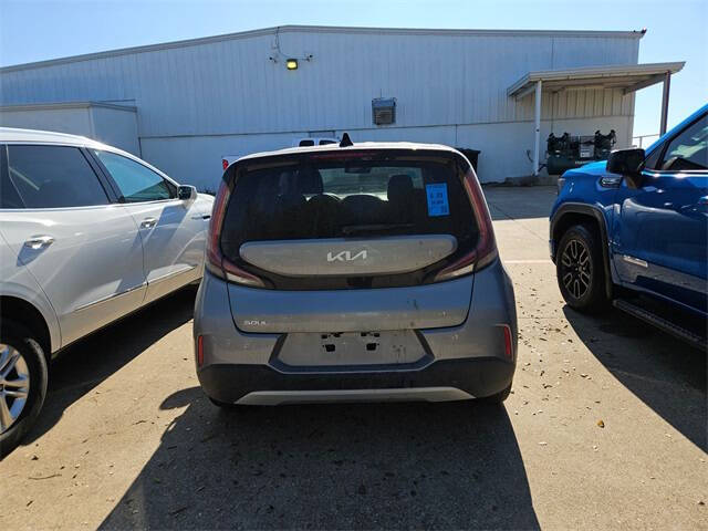 2024 Kia Soul LX