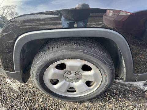 2016 Jeep Cherokee Sport