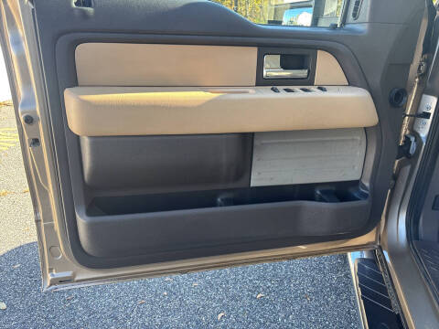 2012 Ford F-150 Lariat