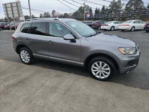 2012 Volkswagen Touareg for sale at Rum River Auto Sales in Cambridge MN