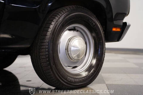 1977 Dodge D100 Pickup