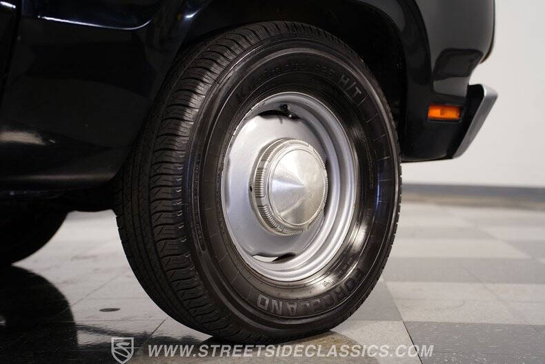 1977 Dodge D100 Pickup