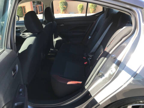 2023 Nissan Versa SR