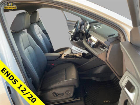 2025 Audi Q6 e-tron Premium