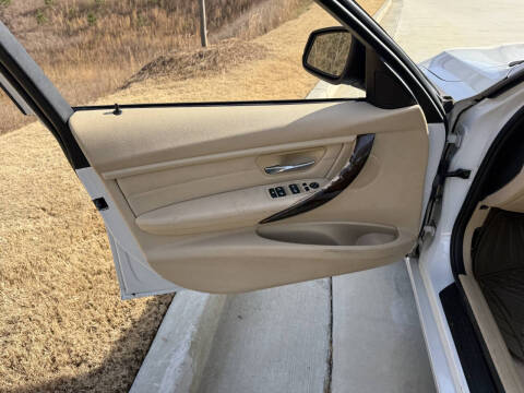 2013 BMW 3 Series 328i