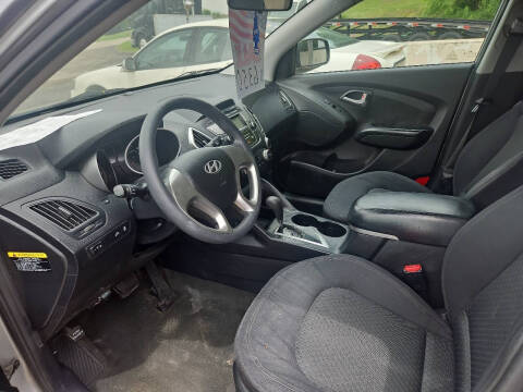 2012 Hyundai Tucson GL