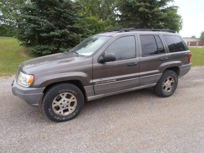 2000 Jeep Grand Cherokee for sale at A-Auto Luxury Motorsports in Milwaukee WI
