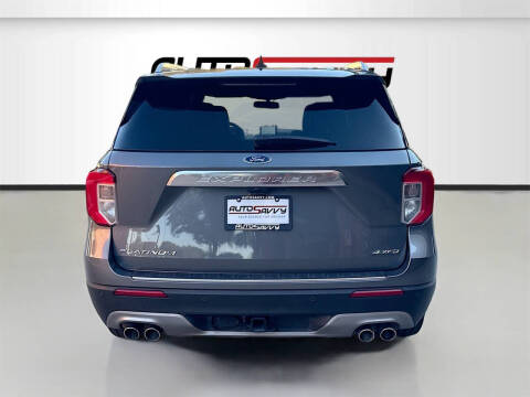 2023 Ford Explorer Platinum