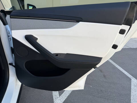 2026 Tesla Model Y Long Range