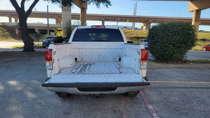 2012 Toyota Tundra Grade