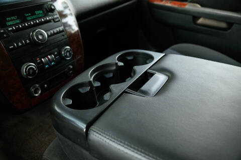 2011 Chevrolet Avalanche LS