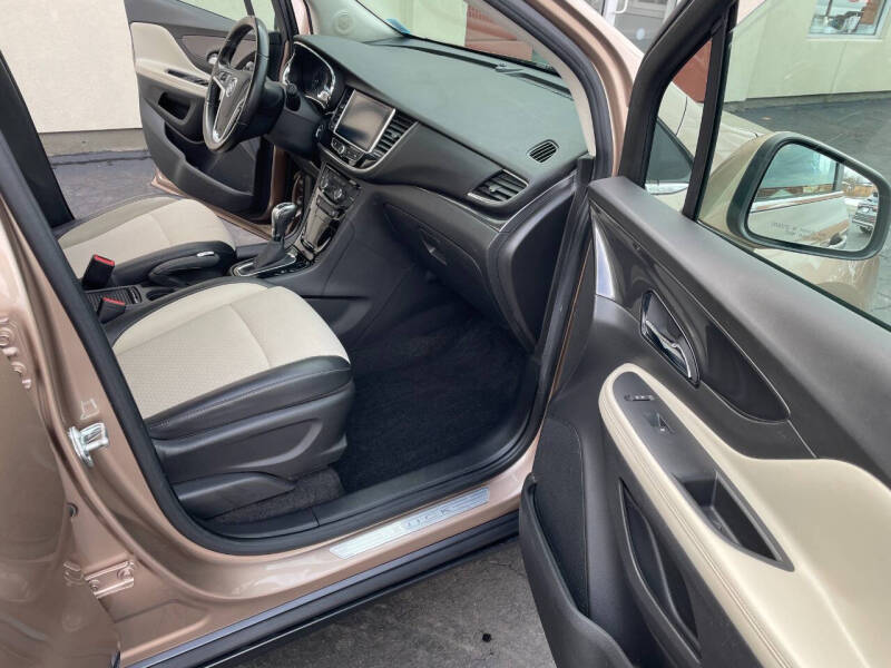 2019 Buick Encore Preferred photo 13