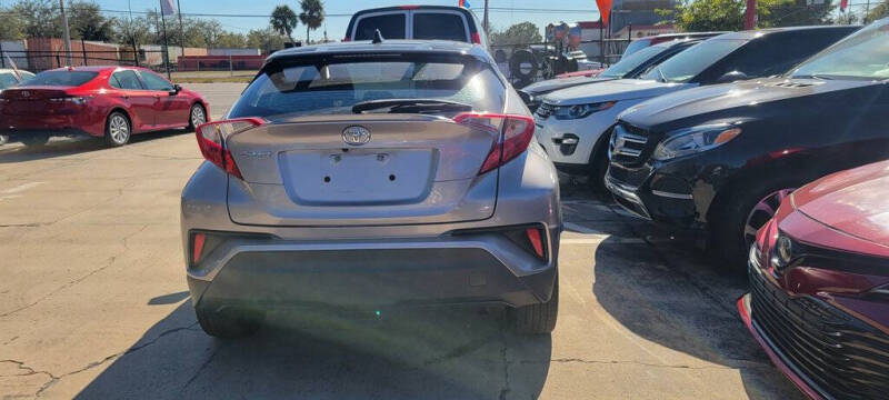 2019 Toyota C-HR XLE