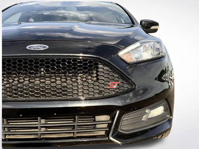 2018 Ford Focus ST