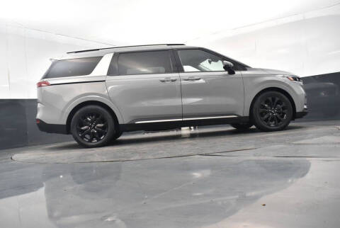 2023 Kia Carnival SX