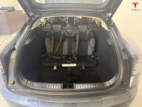 2013 Tesla Model S Performance