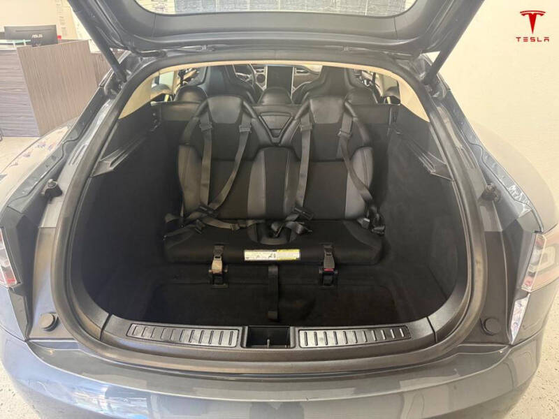 2013 Tesla Model S Performance