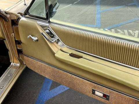 1965 Ford Thunderbird