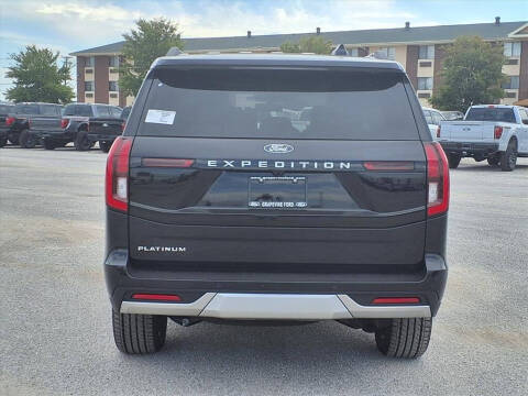 2025 Ford Expedition Platinum