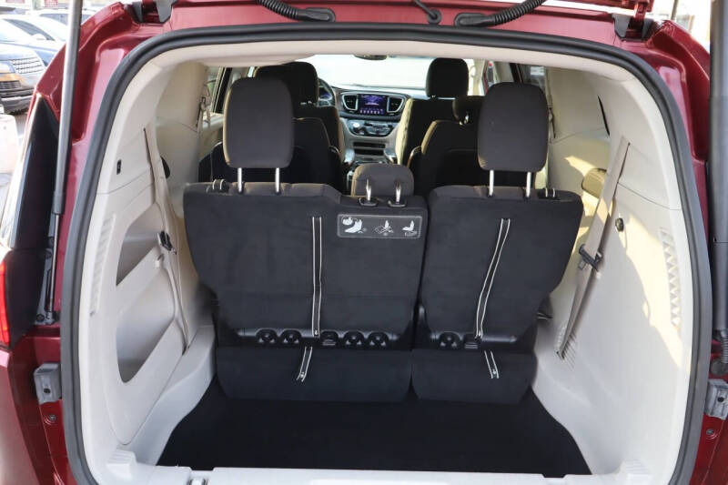 2019 Chrysler Pacifica Touring Plus